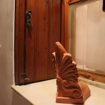 Maria Papada's Traditional Kondostavlos